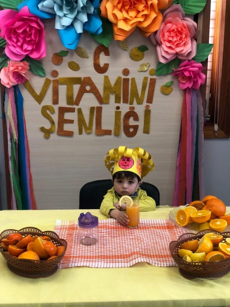 Mamak’ta çocuklar için C vitamini anlatıldı