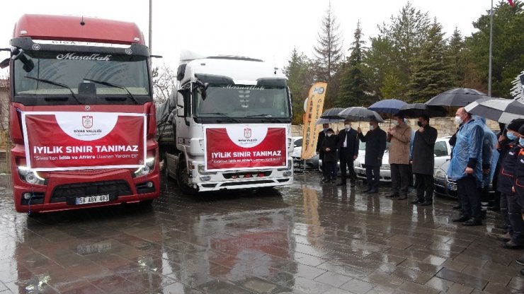 İki tır dolusu yardım kolisi yola çıktı