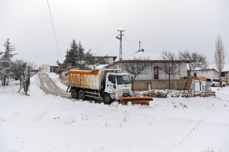 Başkentte yollar açık