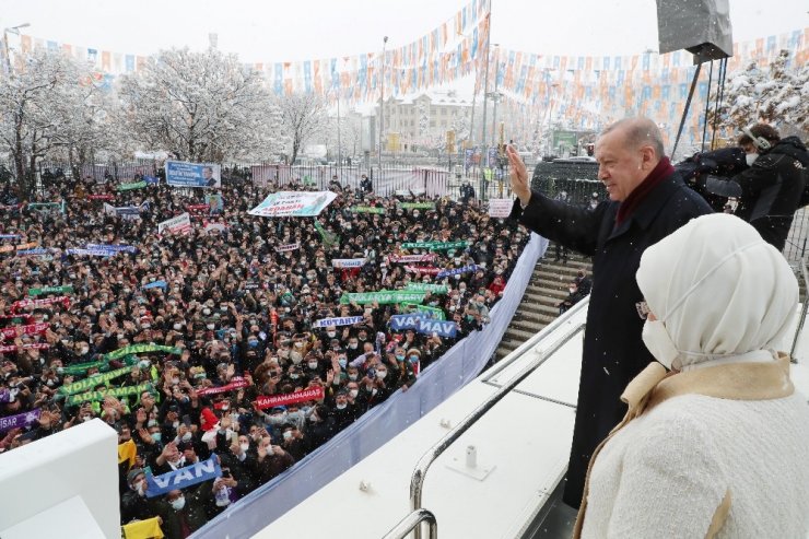 Cumhurbaşkanı Erdoğan: “Başaramayacaklar, çünkü bu defa farklı bir Türkiye var"