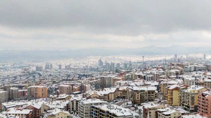 Ankara’da kartpostallık kar manzaraları