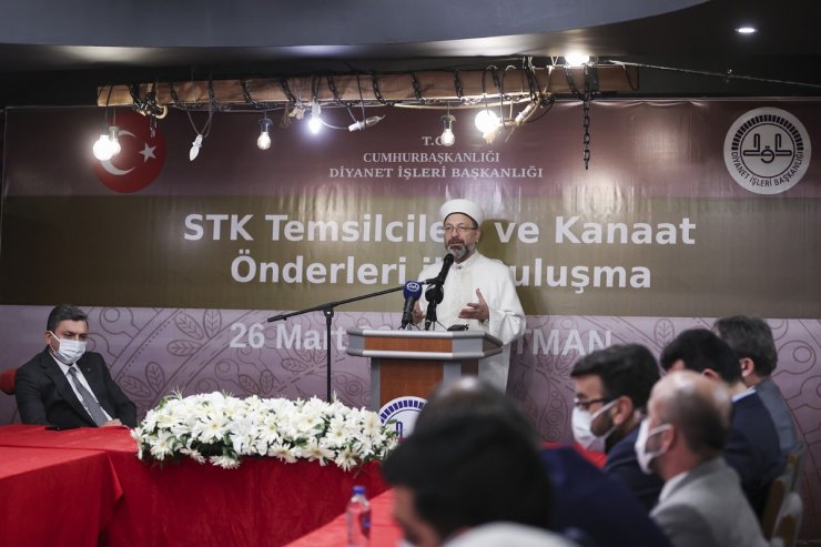 Diyanet İşleri Başkanı Erbaş: “İyilik için bir araya gelenler güçlü olursa, fitne için bir araya gelenler başarılı olamazlar”