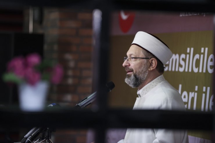 Diyanet İşleri Başkanı Erbaş: “İyilik için bir araya gelenler güçlü olursa, fitne için bir araya gelenler başarılı olamazlar”