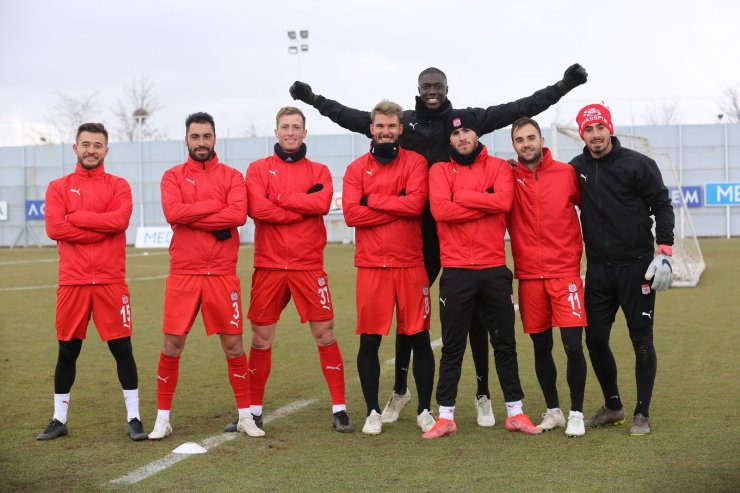 Sivasspor, zorlu Trabzonspor maçı hazırlıklarını sürdürüyor