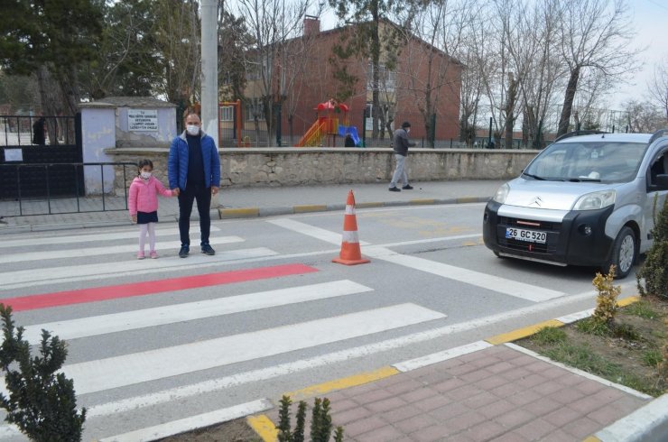 ‘30 Mart’ta Kırmızı Çizgimizi Çekiyoruz’ uygulaması Beylikova’da da gerçekleştirildi