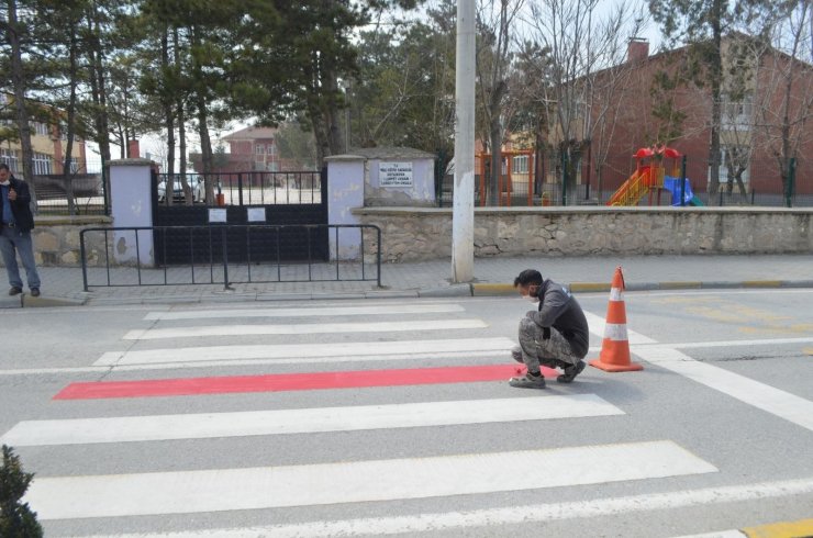 ‘30 Mart’ta Kırmızı Çizgimizi Çekiyoruz’ uygulaması Beylikova’da da gerçekleştirildi