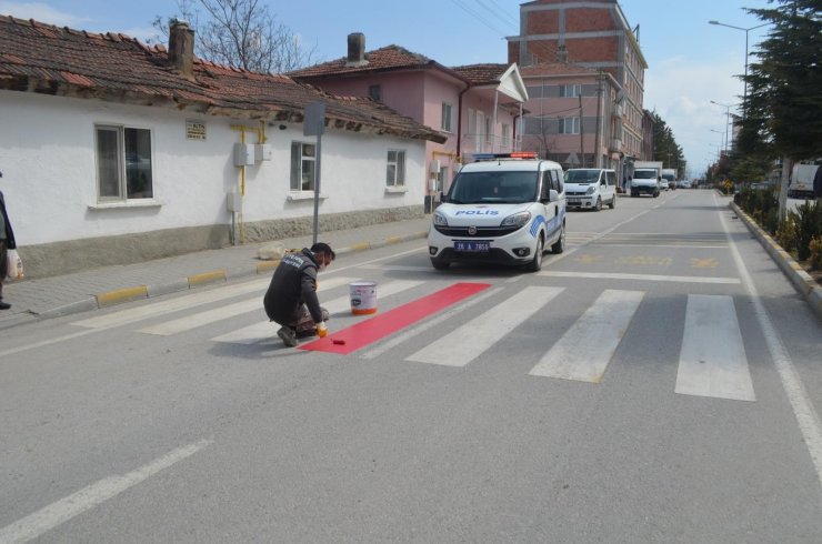 ‘30 Mart’ta Kırmızı Çizgimizi Çekiyoruz’ uygulaması Beylikova’da da gerçekleştirildi