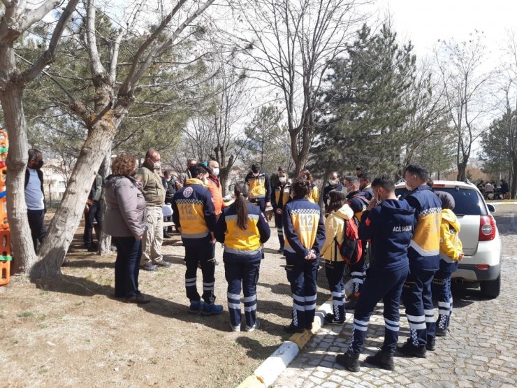 Kapadokya Üniversitesinde öğrencilere acil yardım eğitimi verildi