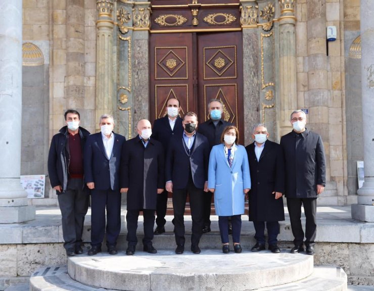 Başkan Büyükkılıç Konya’da