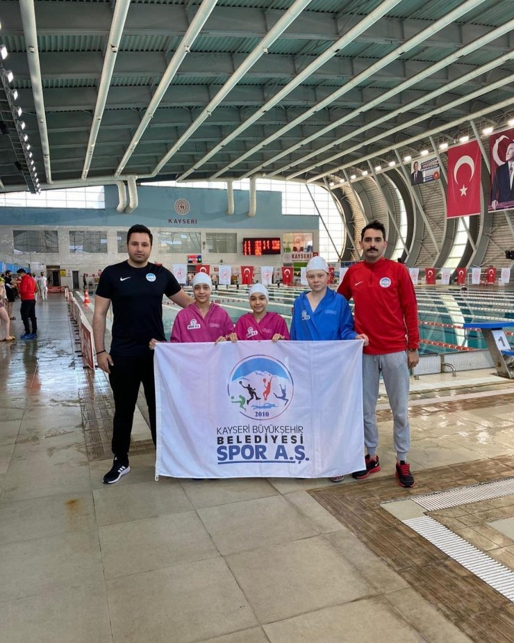 Spor A.Ş. sporcularından havuzda büyük başarı