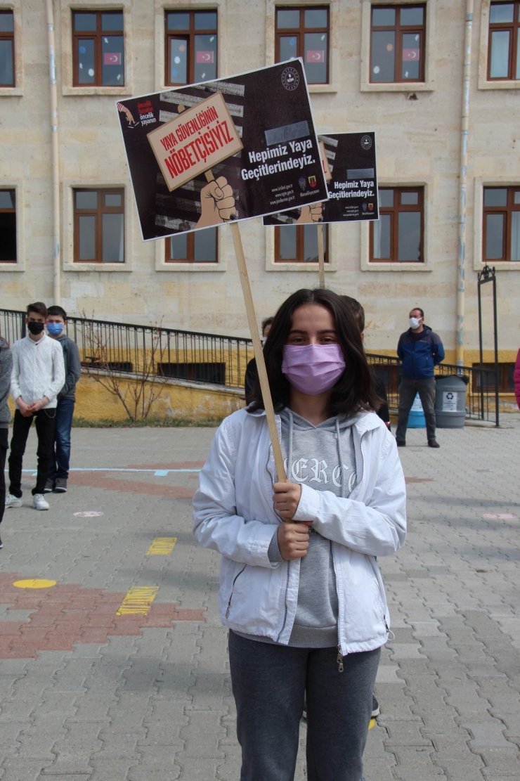 Nevşehir Valisi Becel, yayalar için kırmızı çizgiyi çizdi