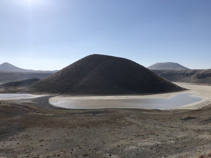 Meke Gölü kurudu, kış yağışları yetmiyor