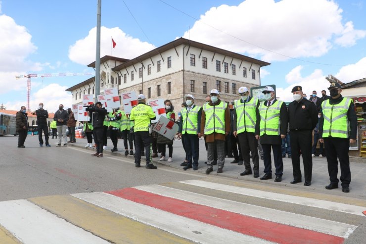 Sivas’ta yaya geçitlerine kırmızı çizgiler çekildi