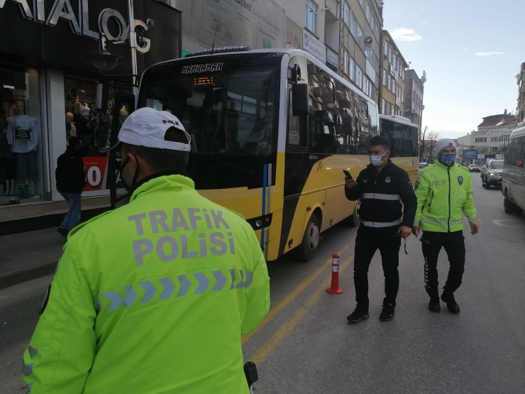 Kırmızı kategorideki Aksaray’da halk otobüsleri denetlendi