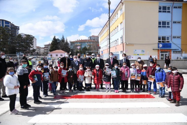 Başkan Ertuğrul Çetin; ‘‘Yayalar kırmızı çizgimizdir’’