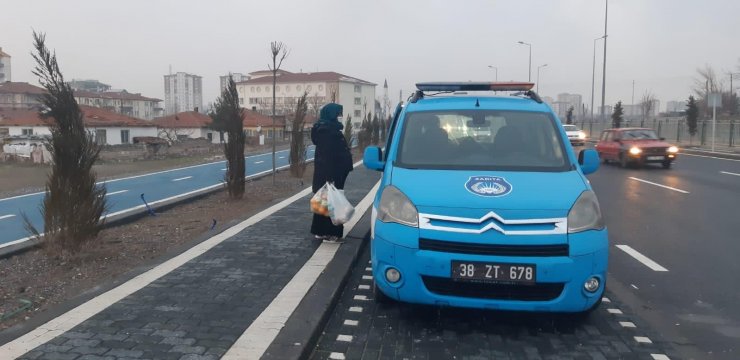 Duygu istismarında hayrete düşüren yöntem