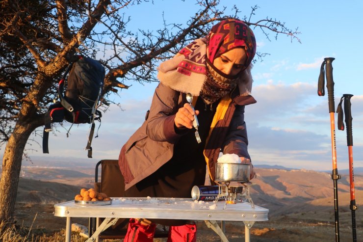 Koyunun böbrek yağıyla yapılan enerji deposu Tonus köftesi lezzetiyle damak çatlatıyor