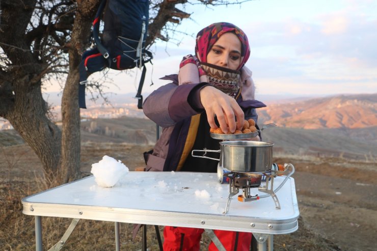 Koyunun böbrek yağıyla yapılan enerji deposu Tonus köftesi lezzetiyle damak çatlatıyor