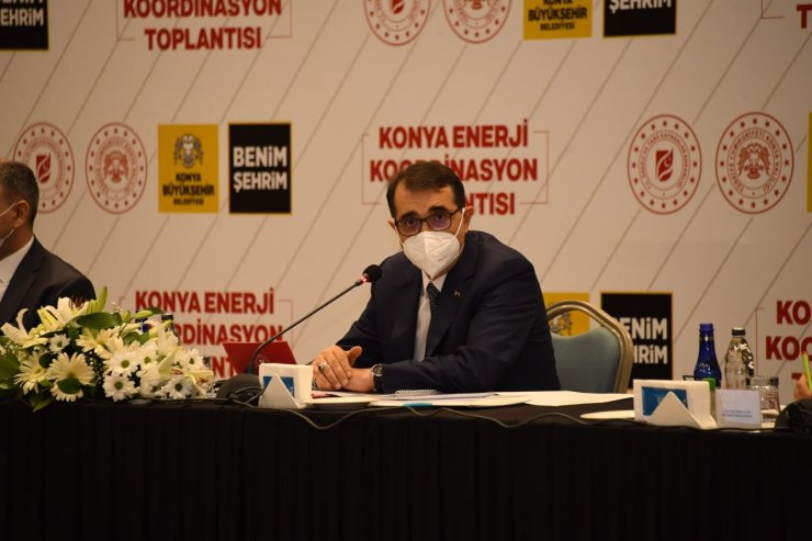 Bakan Dönmez: “Elektrik ve doğal gazda yatırım hedefimiz 612 milyon lira”