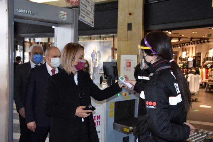 Nevşehir Valisi alışveriş merkezlerini denetledi