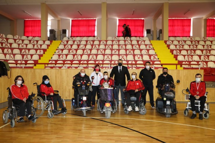 Başarılı Boccia sporcuları madalyalarını aldı