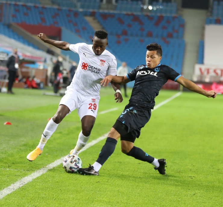 Sivasspor ile Trabzonspor 30. randevuda