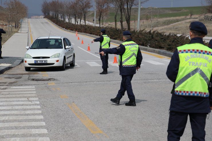 Çok yüksek riskli Ankara’da kısıtlamalı hafta sonu