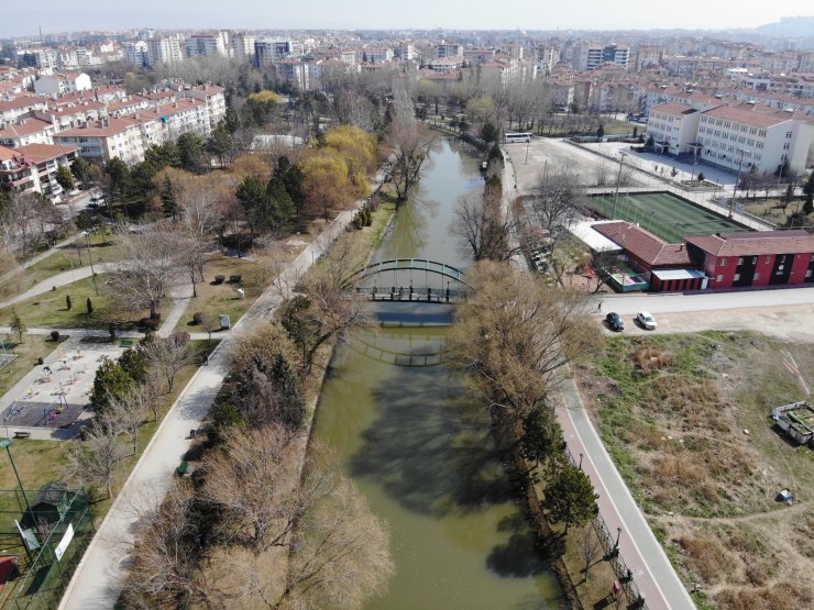 Boş kalan ünlü park sessizliğe büründü