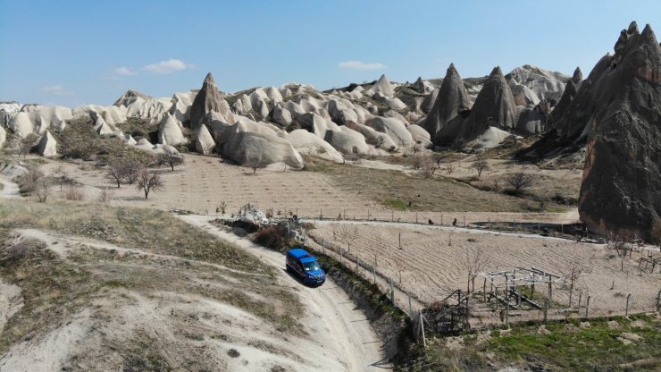 Kapadokya’da maske takmayan 37 turiste para cezası kesildi