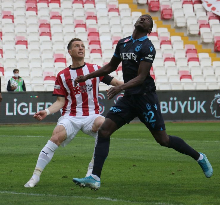 Süper Lig: DG Sivasspor: 0 - Trabzonspor: 0 (Maç sonucu)