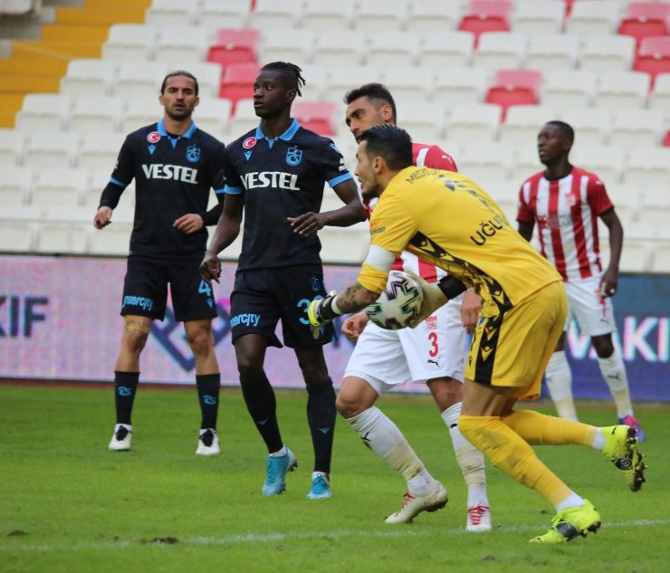 Süper Lig: DG Sivasspor: 0 - Trabzonspor: 0 (Maç sonucu)