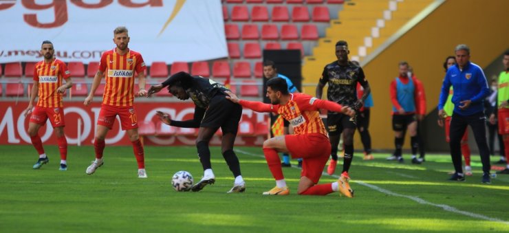 Süper Lig: Kayserispor: 1 - Göztepe: 1 (Maç sonucu)