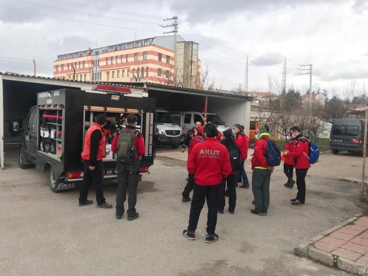 AFAD, AKUT Eskişehir gönüllülerine KBRN eğitimi verdi