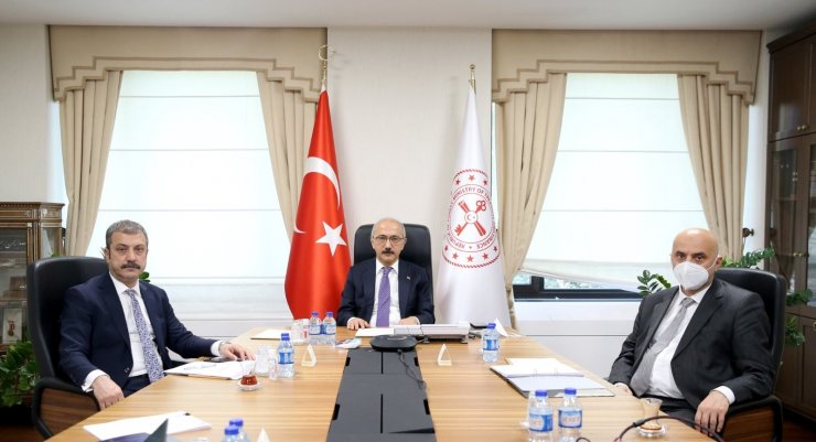 Hazine ve Maliye Bakanı Elvan, G-20 Bakanlar Toplantısı’na katıldı