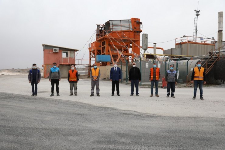 Melikgazi’de asfalt çalışmalarına tam gaz devam