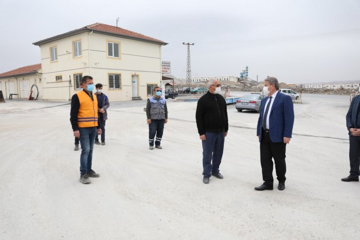 Melikgazi’de asfalt çalışmalarına tam gaz devam