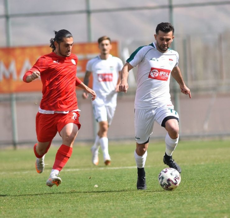 2. Lig: Sivas Belediyespor: 0 - Kırşehir Belediyespor: 1