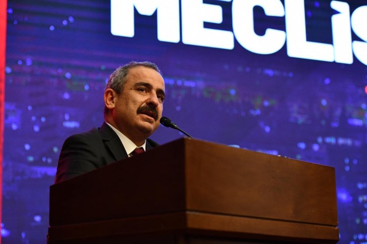 Ankara Belediye Meclis Üyesi Burhan: “Ankara Büyükşehir Belediye Başkanı olarak bu konuyla ilgili iki satırlık bir açıklama yapın”