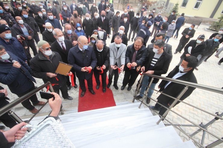 Konya’da Yavuz Sultan Selim Camisi ibadete açıldı