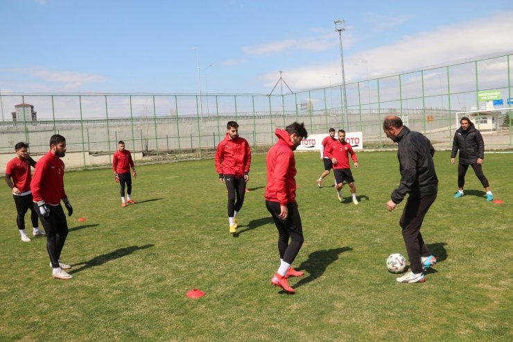 Sivas Belediyespor’da Konya mesaisi