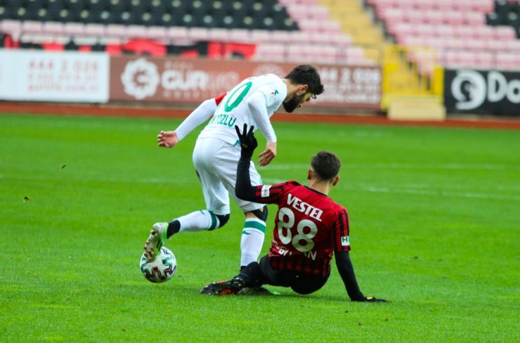 TFF 1. Lig: Eskişehirspor: 0 - GZT Giresunspor: 5