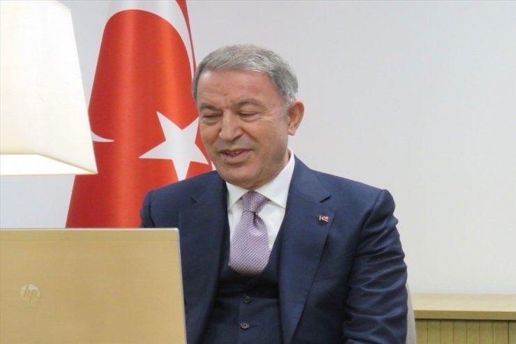 Bakan Akar, Chatham House tarafından düzenlenen video konferans oturumuna katıldı