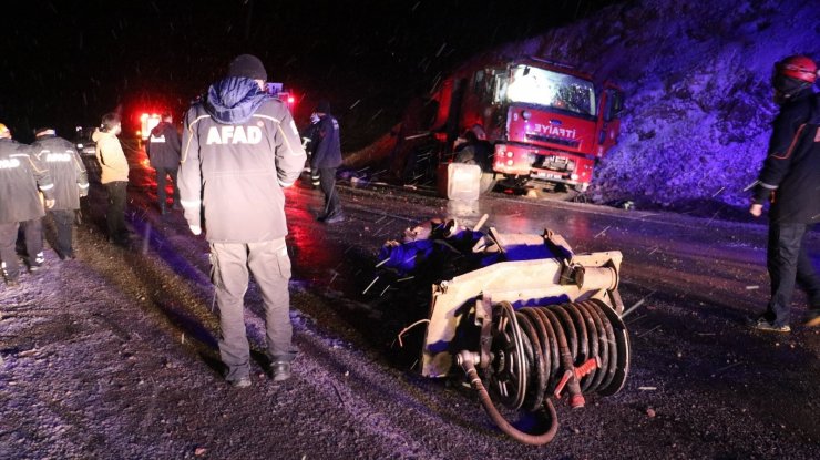 Başkan Bilgin, kaza yapan itfaiye erlerini ziyaret etti