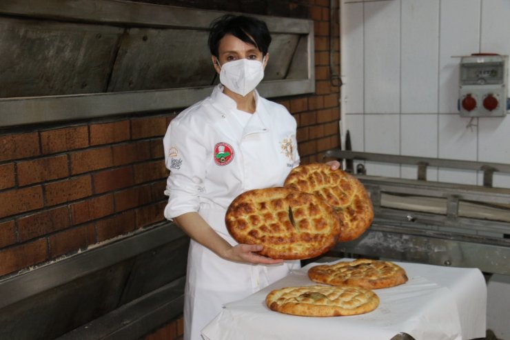 Ekmek uzmanından koronasavar Ramazan pidesi