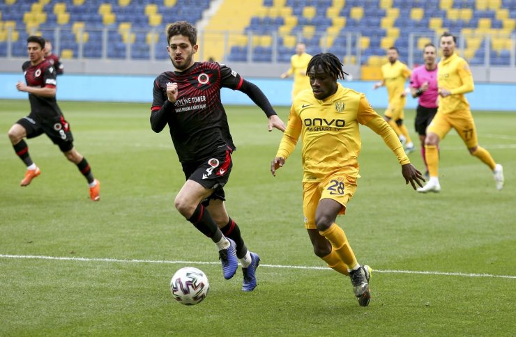 Süper Lig: MKE Ankaragücü: 2 Gençlerbirliği: 1 (Maç sonucu)