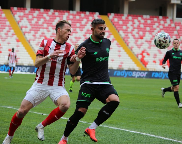 Süper Lig: Sivasspor: 0 - Konyaspor: 0 (Maç devam ediyor)