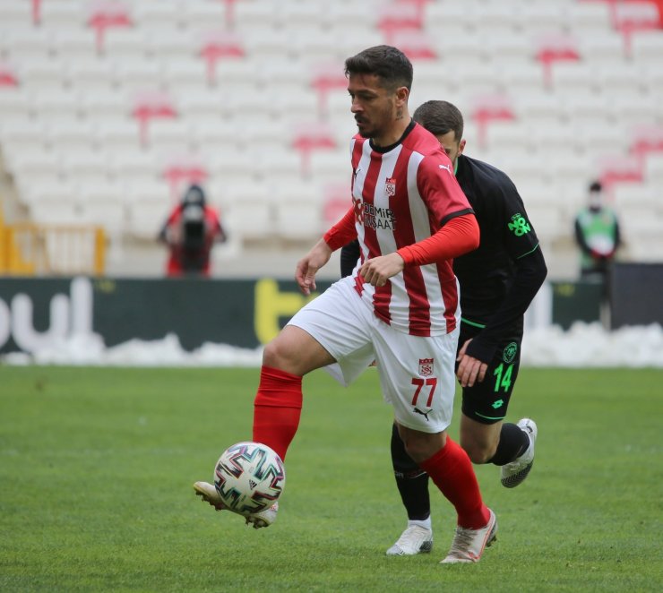 Süper Lig: Sivasspor: 0 - Konyaspor: 0 (Maç devam ediyor)