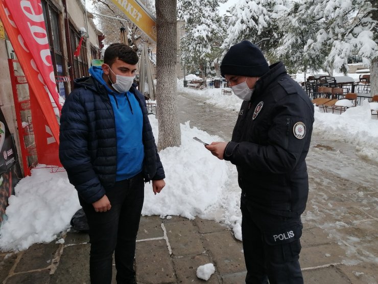 Güzelyurt ilçesinde polis ihlale izin vermiyor