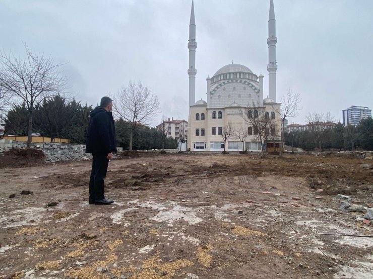 Pursaklar’a yeni meydan çok yakışacak