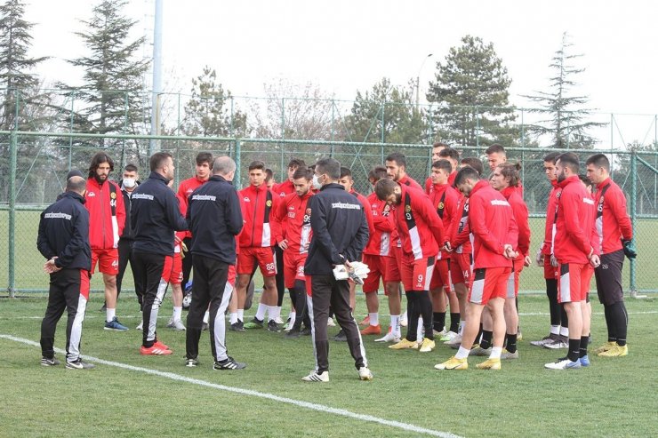 Eskişehirspor Balıkesirspor maçı hazırlıklarına başladı